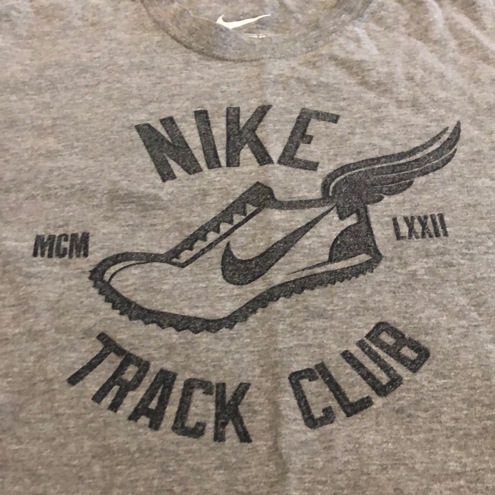 Men’s Nike T-shirt